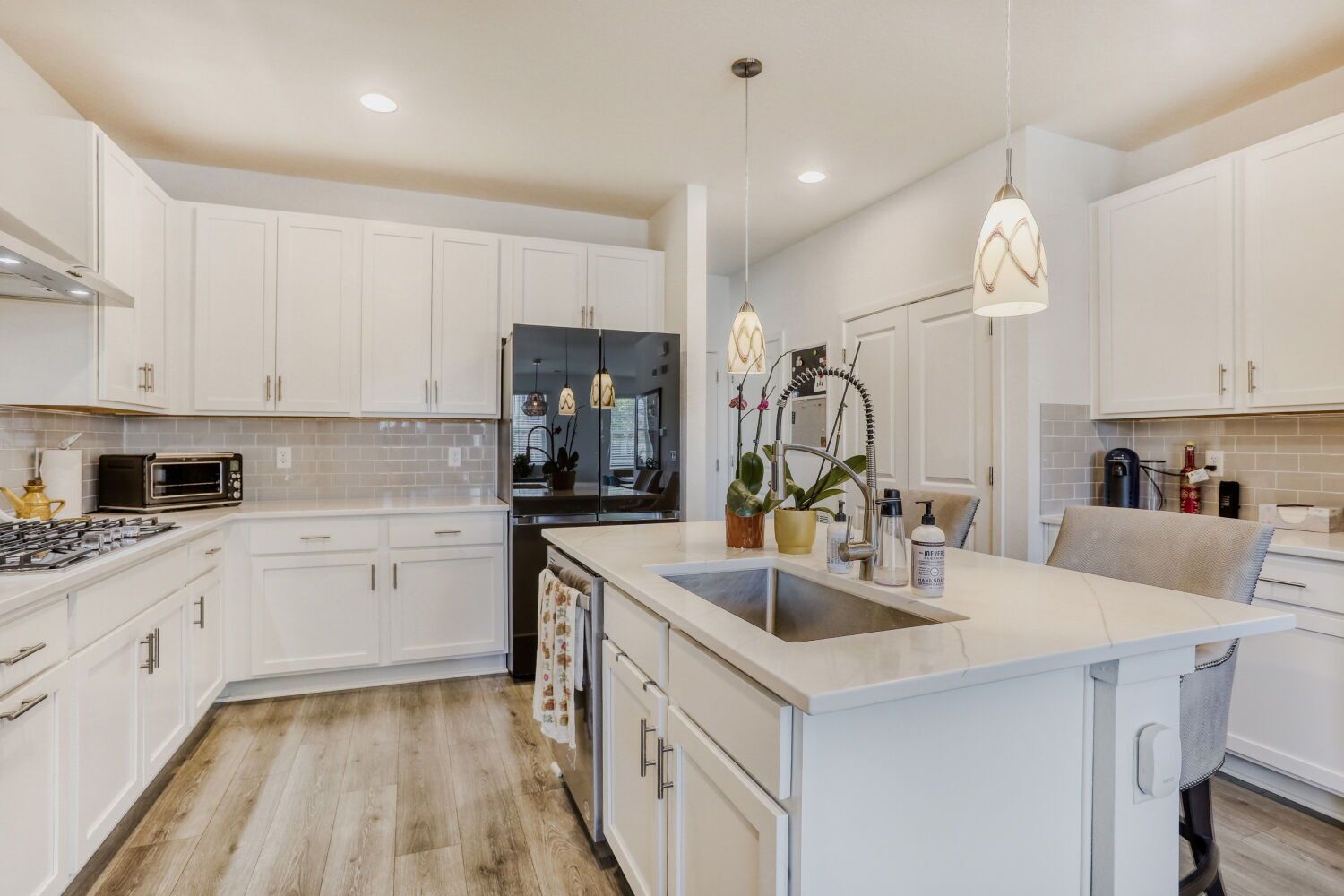 Modern 4-Bedroom Townhome for Rent in Prospect Village at Sterling Ranch property image