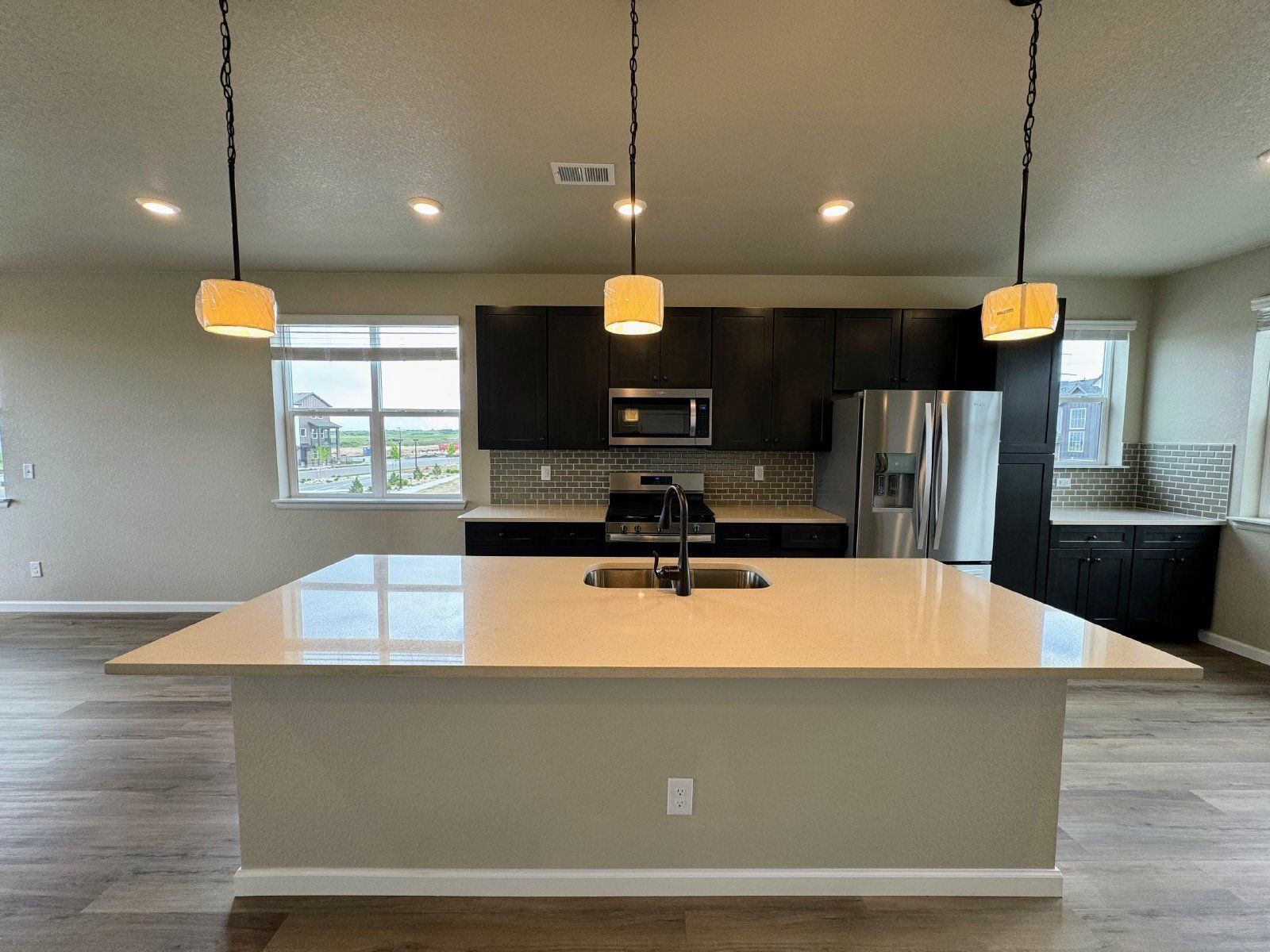 Experience Elevated Living: Spacious 4-Bed Townhouse with Scenic Views in Castle Pines property image