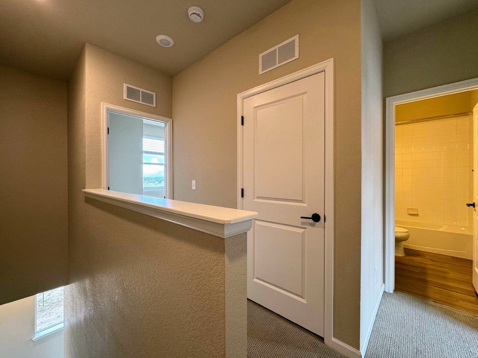 Experience Elevated Living: Spacious 4-Bed Townhouse with Scenic Views in Castle Pines property image