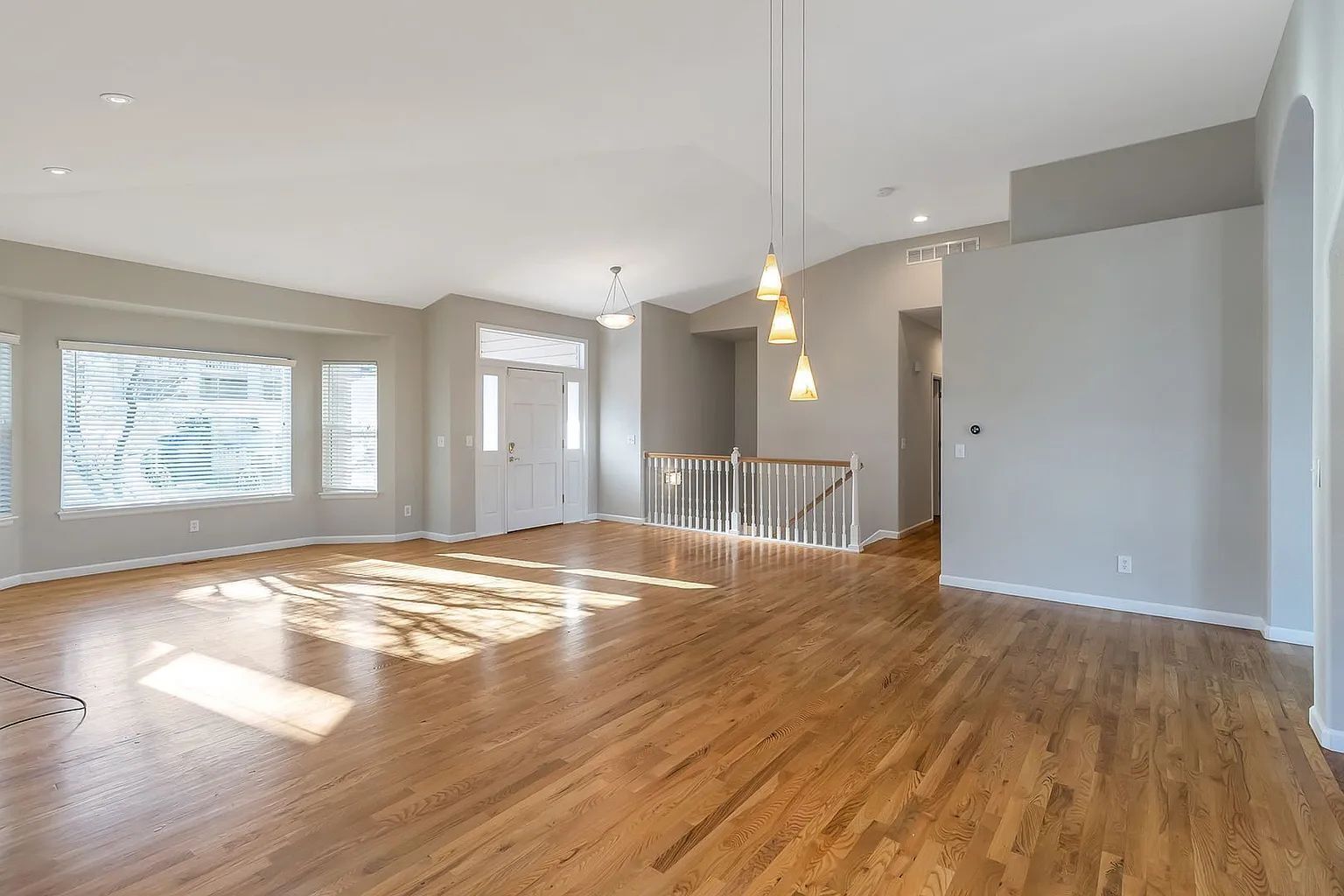 Spacious 5-Bedroom Rental Home in Littleton's Roxborough Neighborhood property image