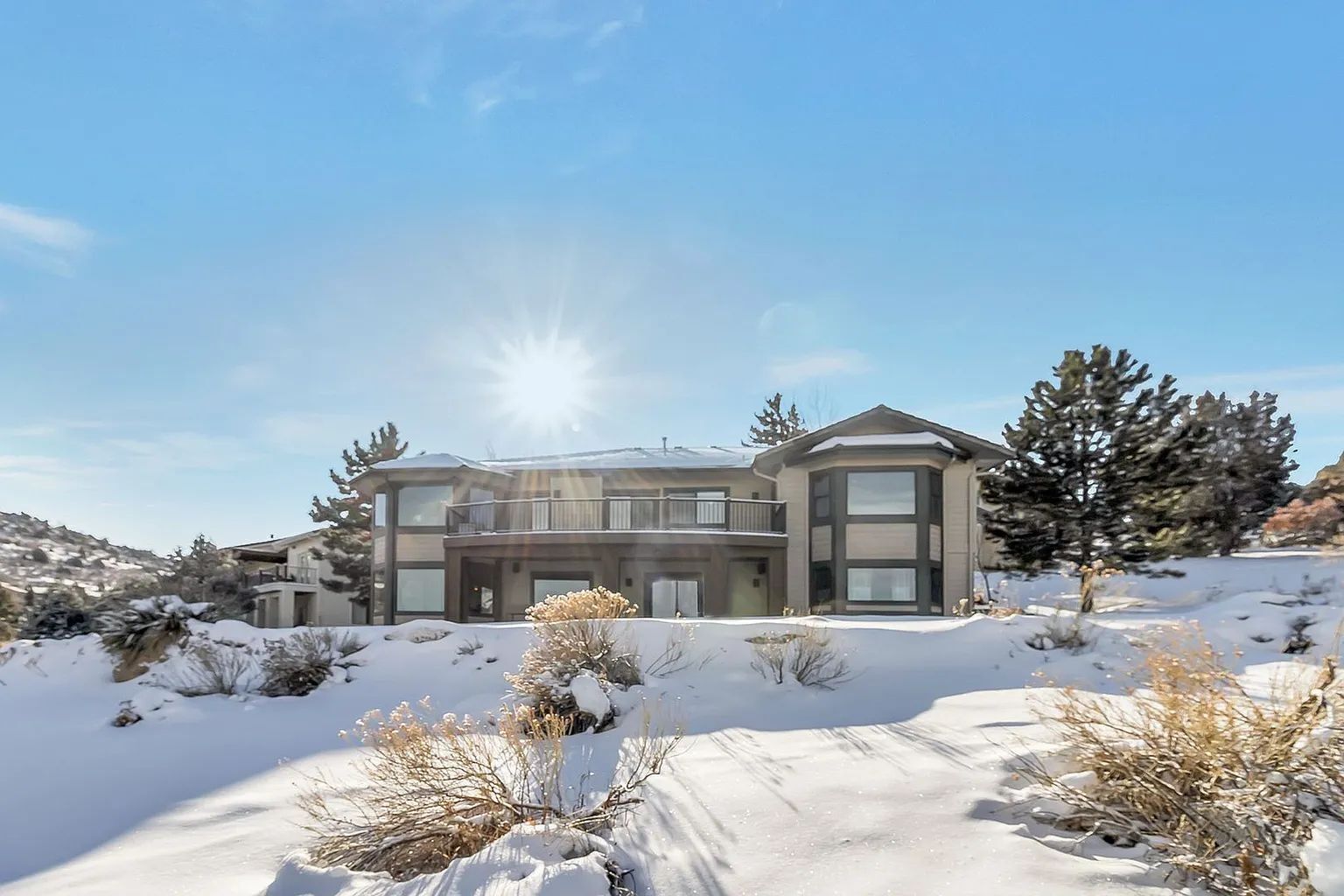 Spacious 5-Bedroom Rental Home in Littleton's Roxborough Neighborhood property image