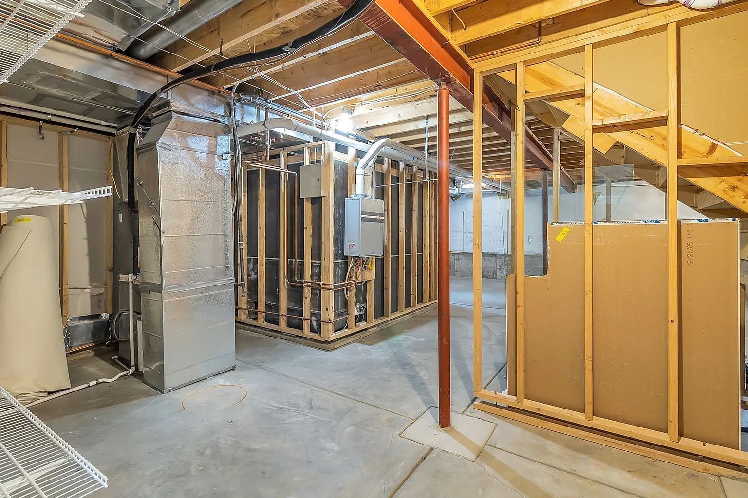Spacious 5-Bedroom Rental Home in Littleton's Roxborough Neighborhood property image