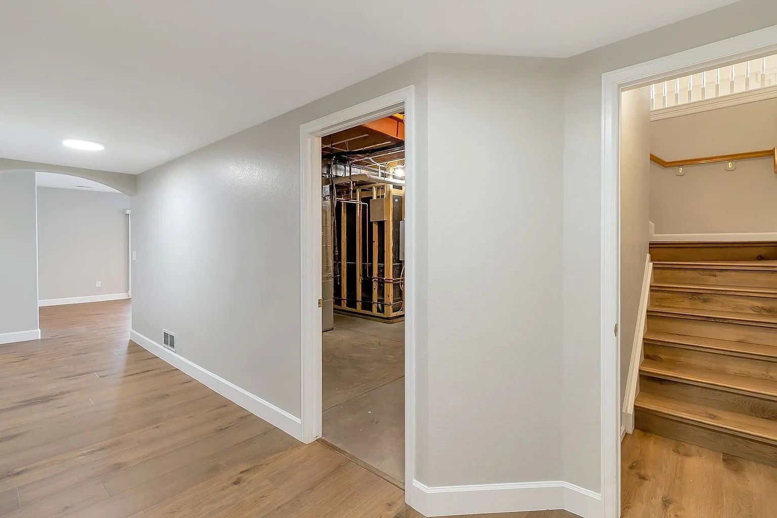 Spacious 5-Bedroom Rental Home in Littleton's Roxborough Neighborhood property image