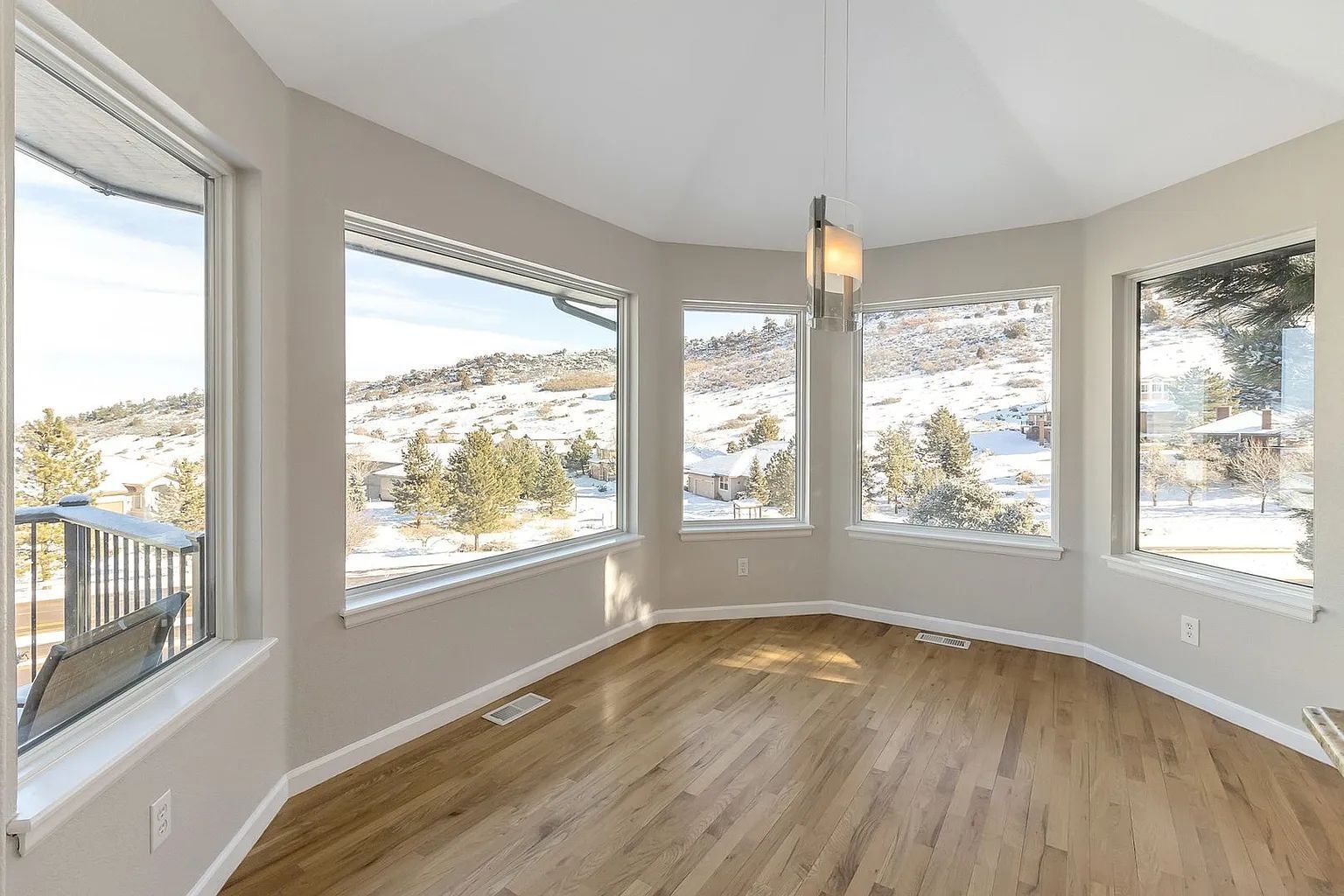 Spacious 5-Bedroom Rental Home in Littleton's Roxborough Neighborhood property image