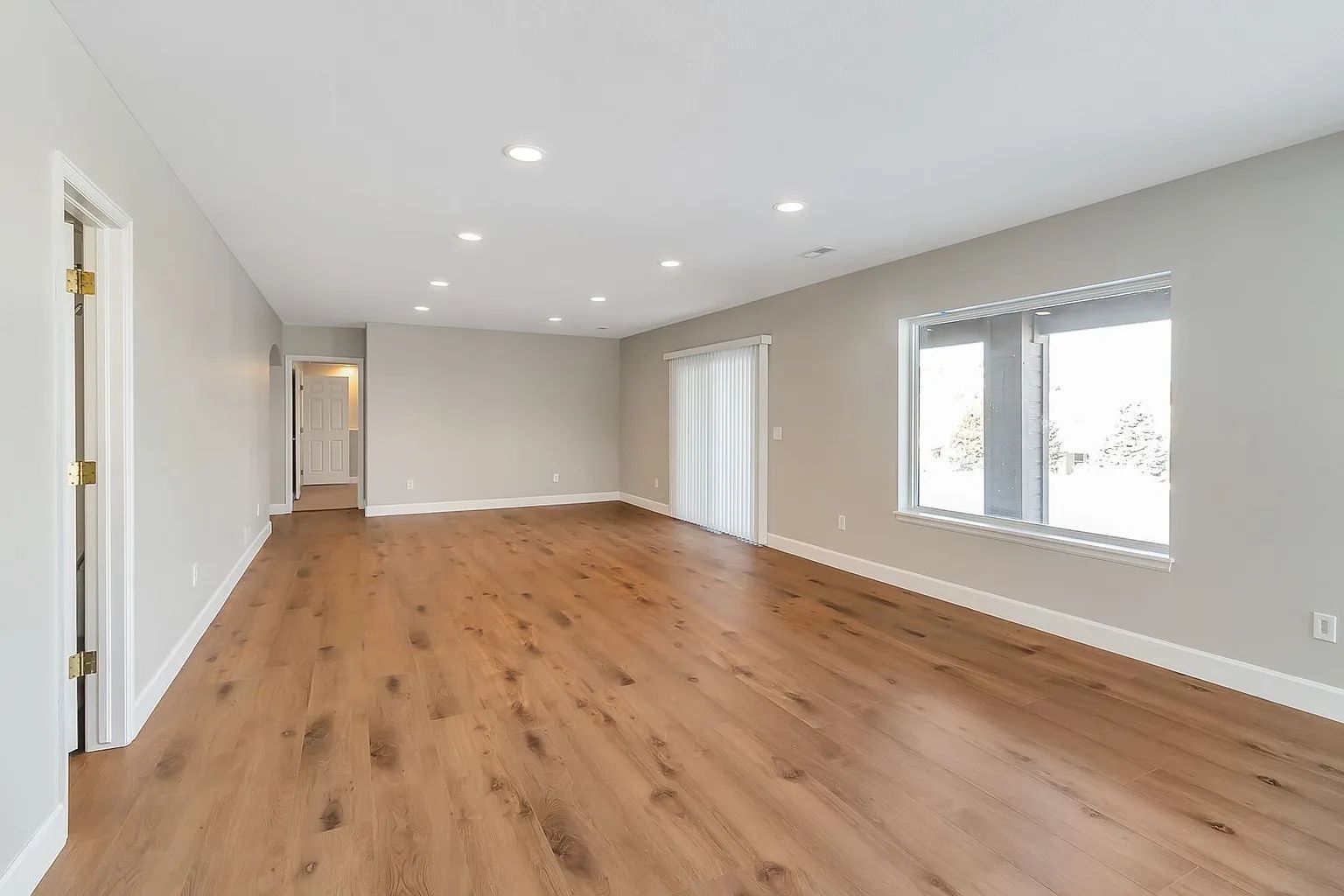 Spacious 5-Bedroom Rental Home in Littleton's Roxborough Neighborhood property image