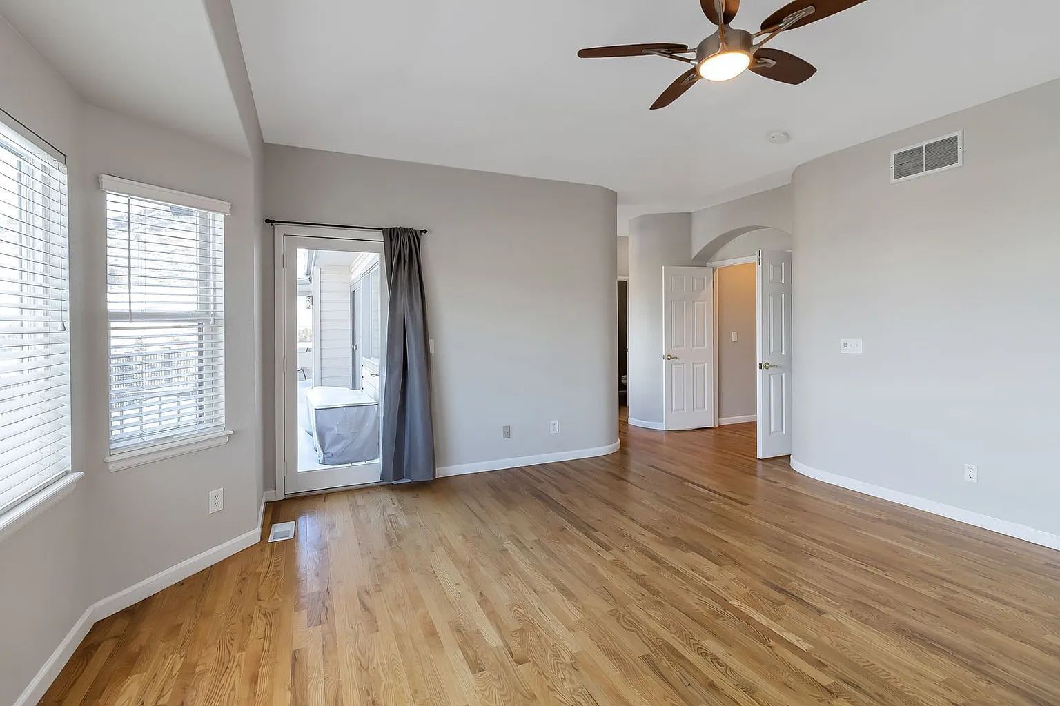 Spacious 5-Bedroom Rental Home in Littleton's Roxborough Neighborhood property image